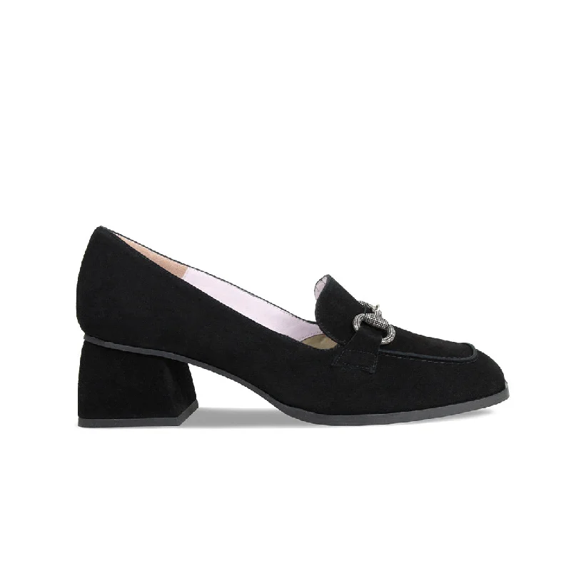 Giselle: Black Suede