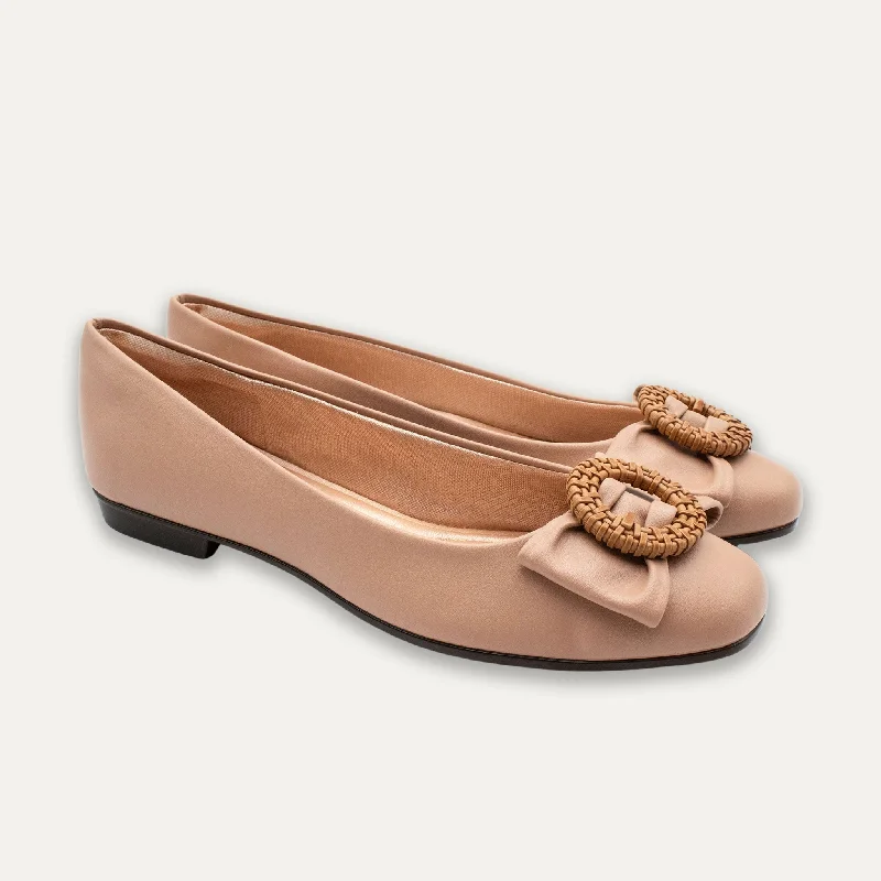 Ana Antique Ballet Flats